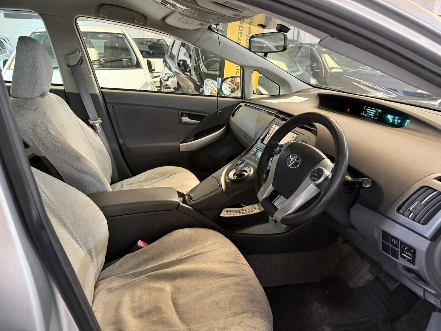 Used Toyota Prius for sale - 76909262: Photo 12