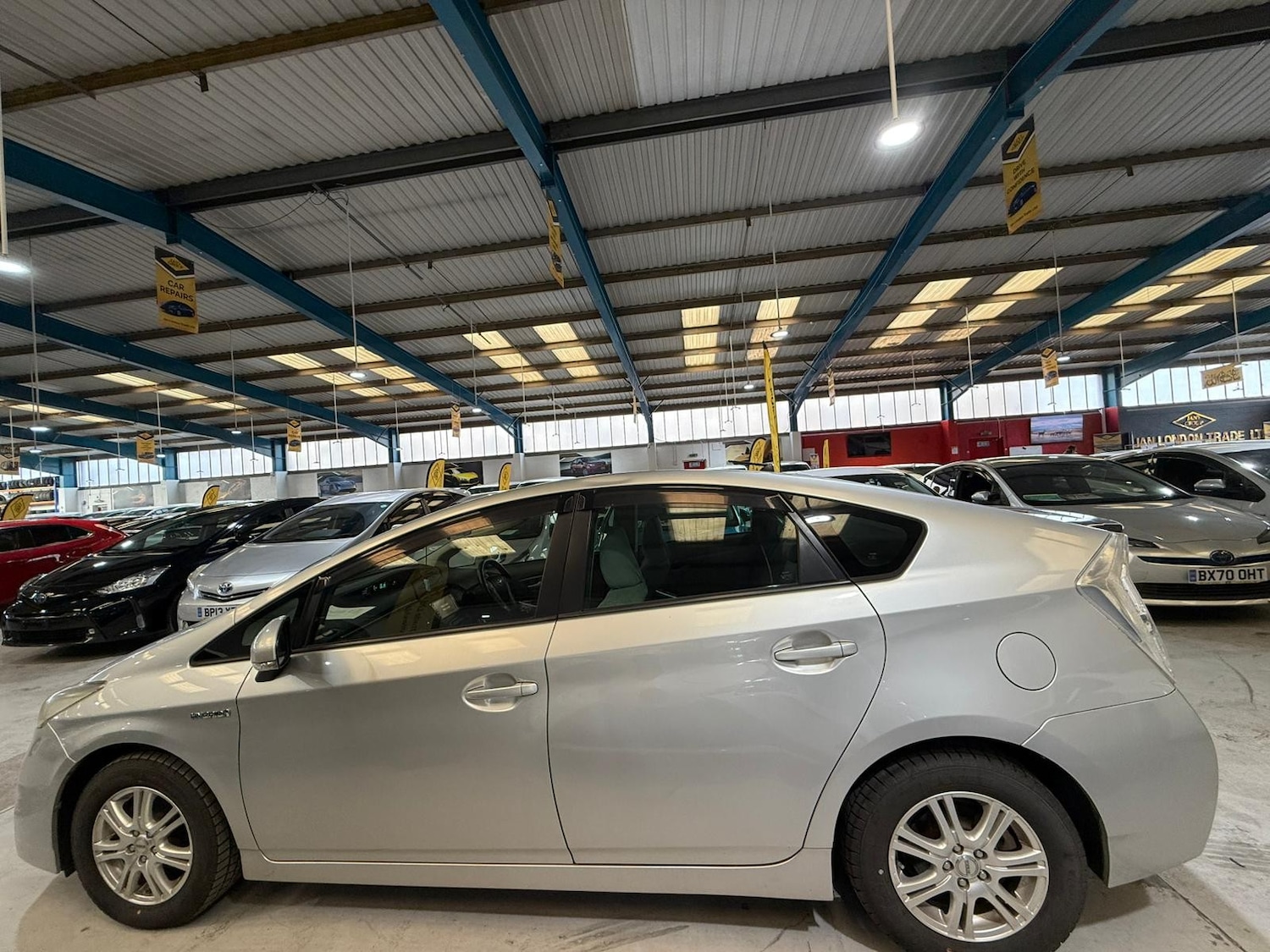 Used Toyota Prius for sale - 76909262: Photo 8