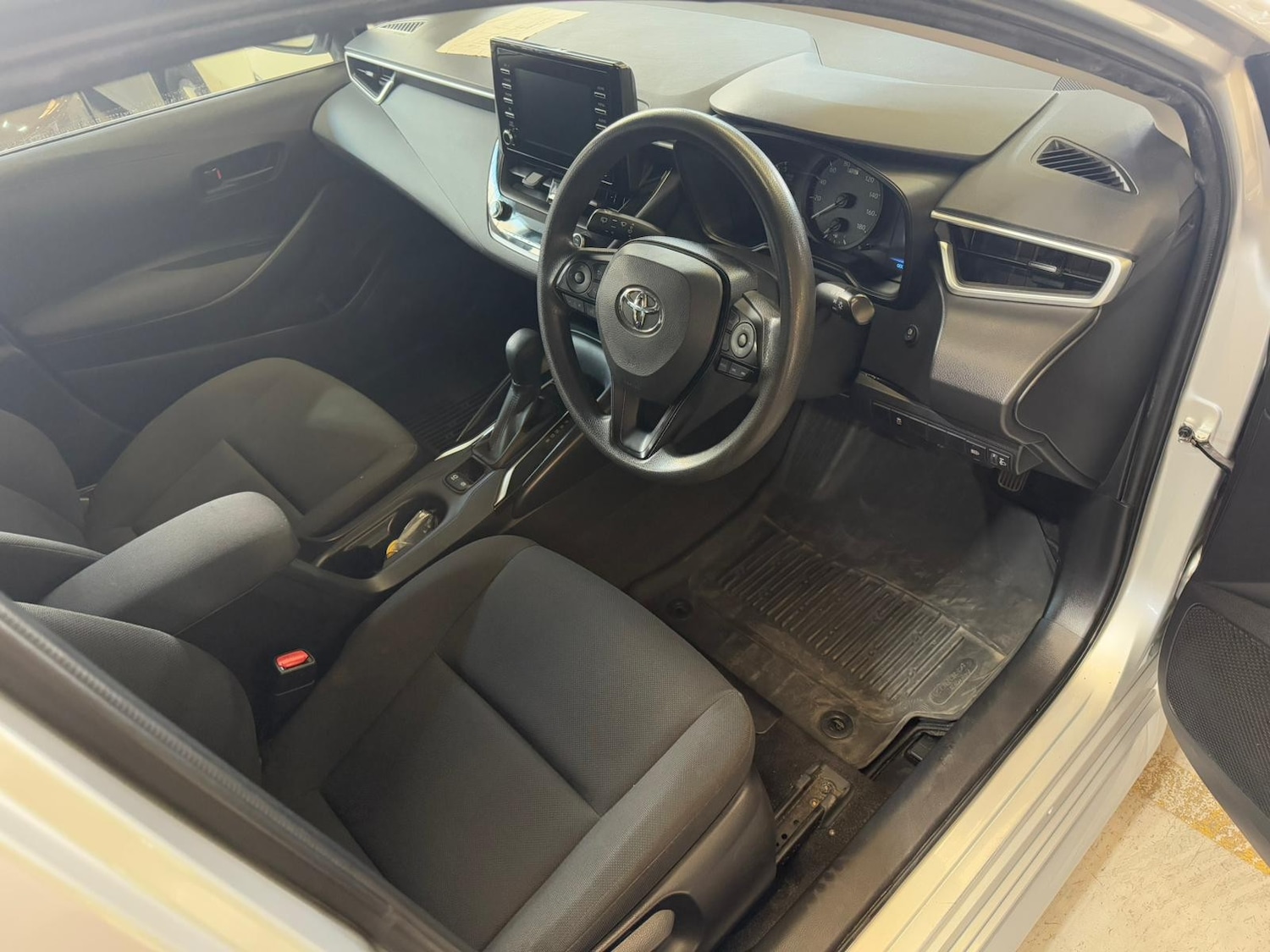 Used Toyota Corolla 2025 for sale - 76330390: Photo 9