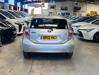 Used Toyota Aqua 2013 for sale - 79507409: Photo
