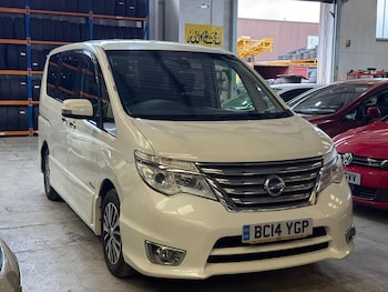 1 990 CC NISSAN SERENA