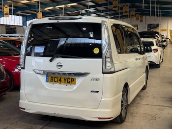 Used Nissan Serena 2014 for sale - 75856006: Photo