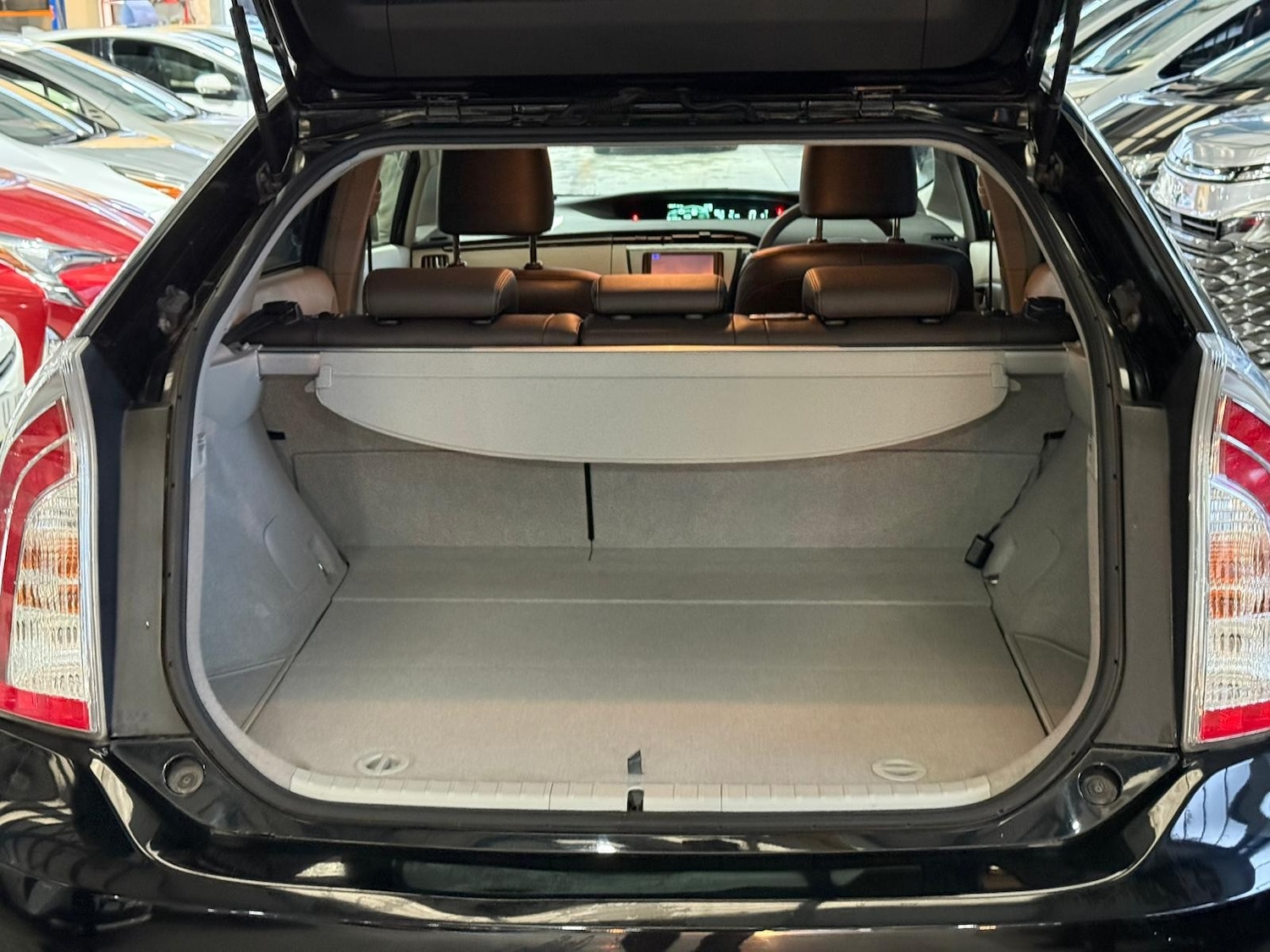 Used Toyota Prius 2026 for sale - 77327268: Photo 18