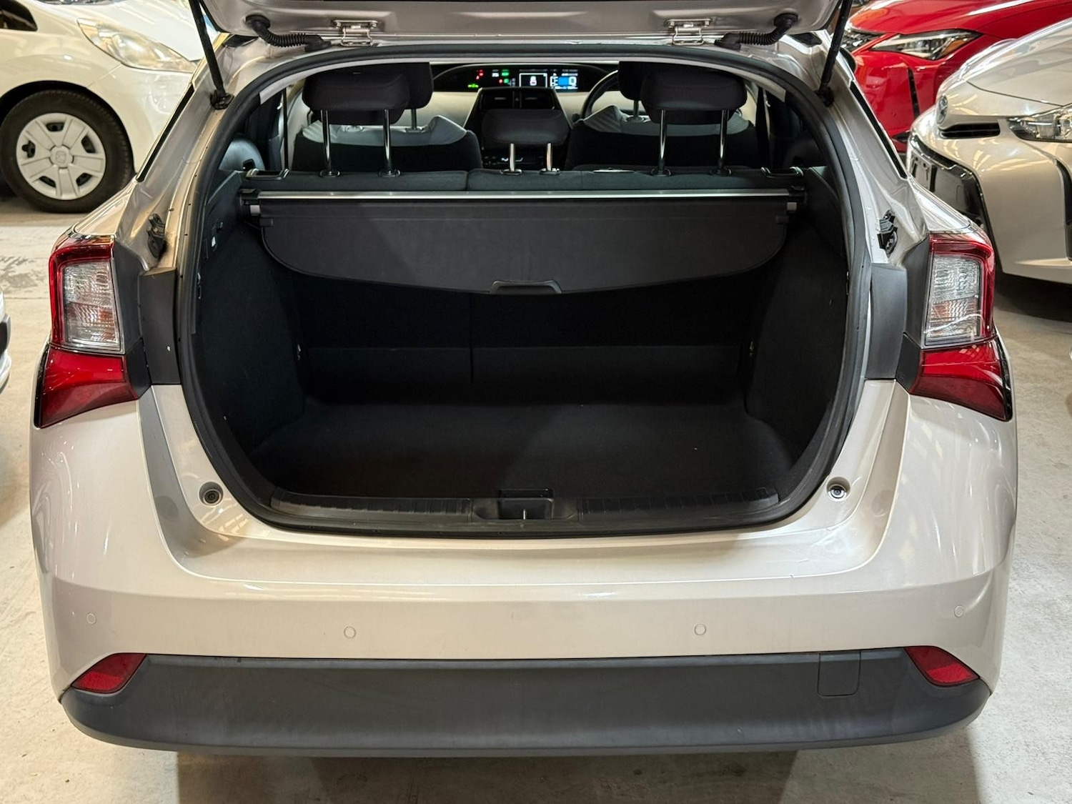 Used Toyota Prius 2025 for sale - 77059479: Photo 16