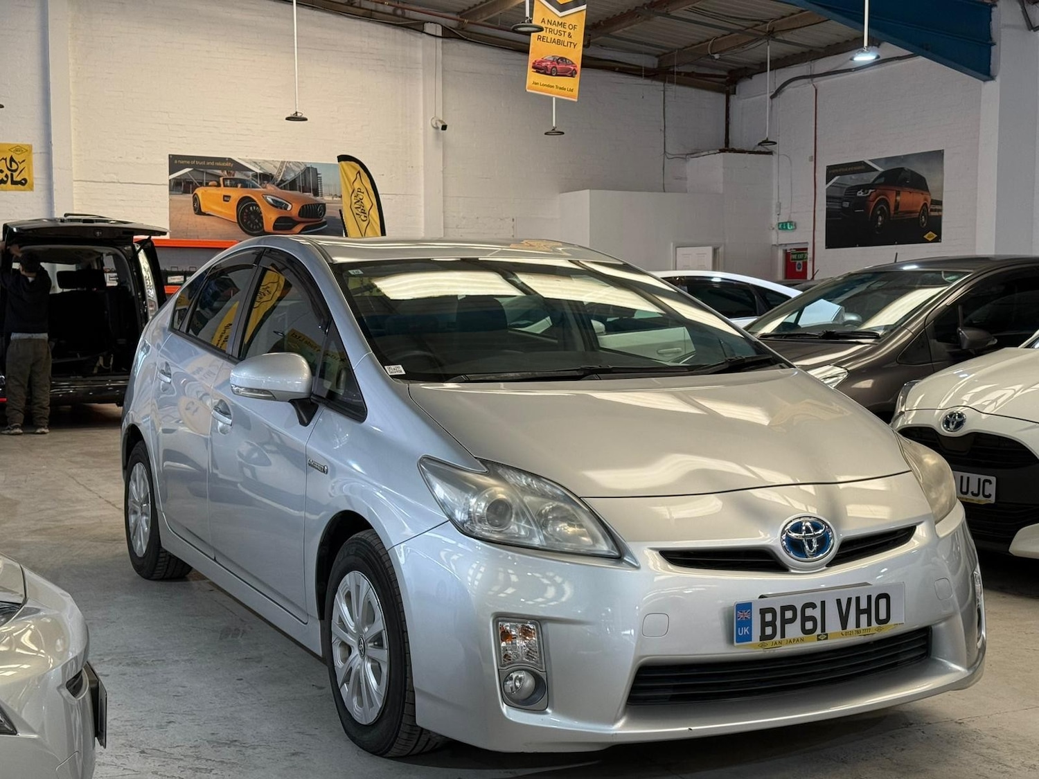 Used Toyota Prius for sale - 76909263: Photo 2