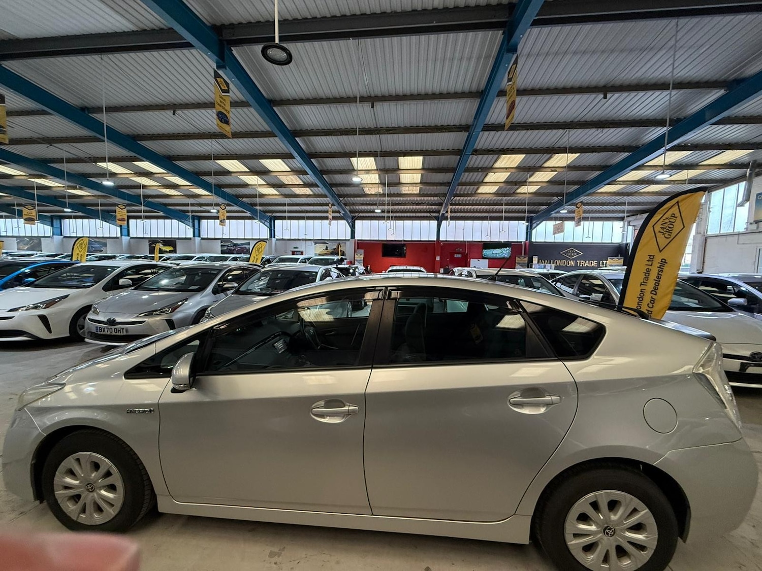 Used Toyota Prius for sale - 76909263: Photo 8