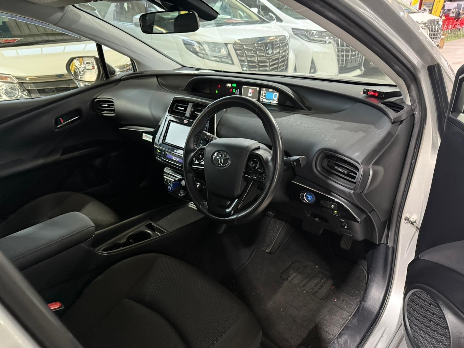 Used Toyota Prius for sale - 76704604: Photo 11