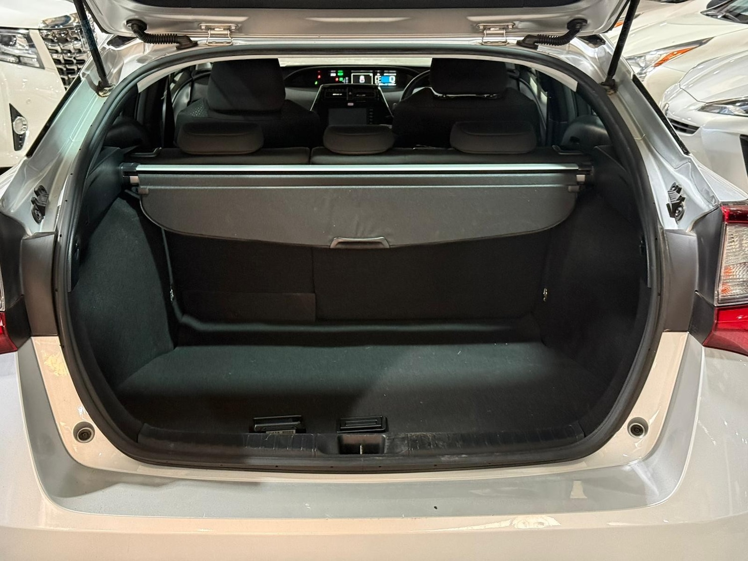 Used Toyota Prius for sale - 76704604: Photo 17