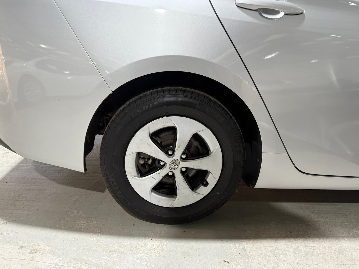 Used Toyota Prius for sale - 76704604: Photo 28