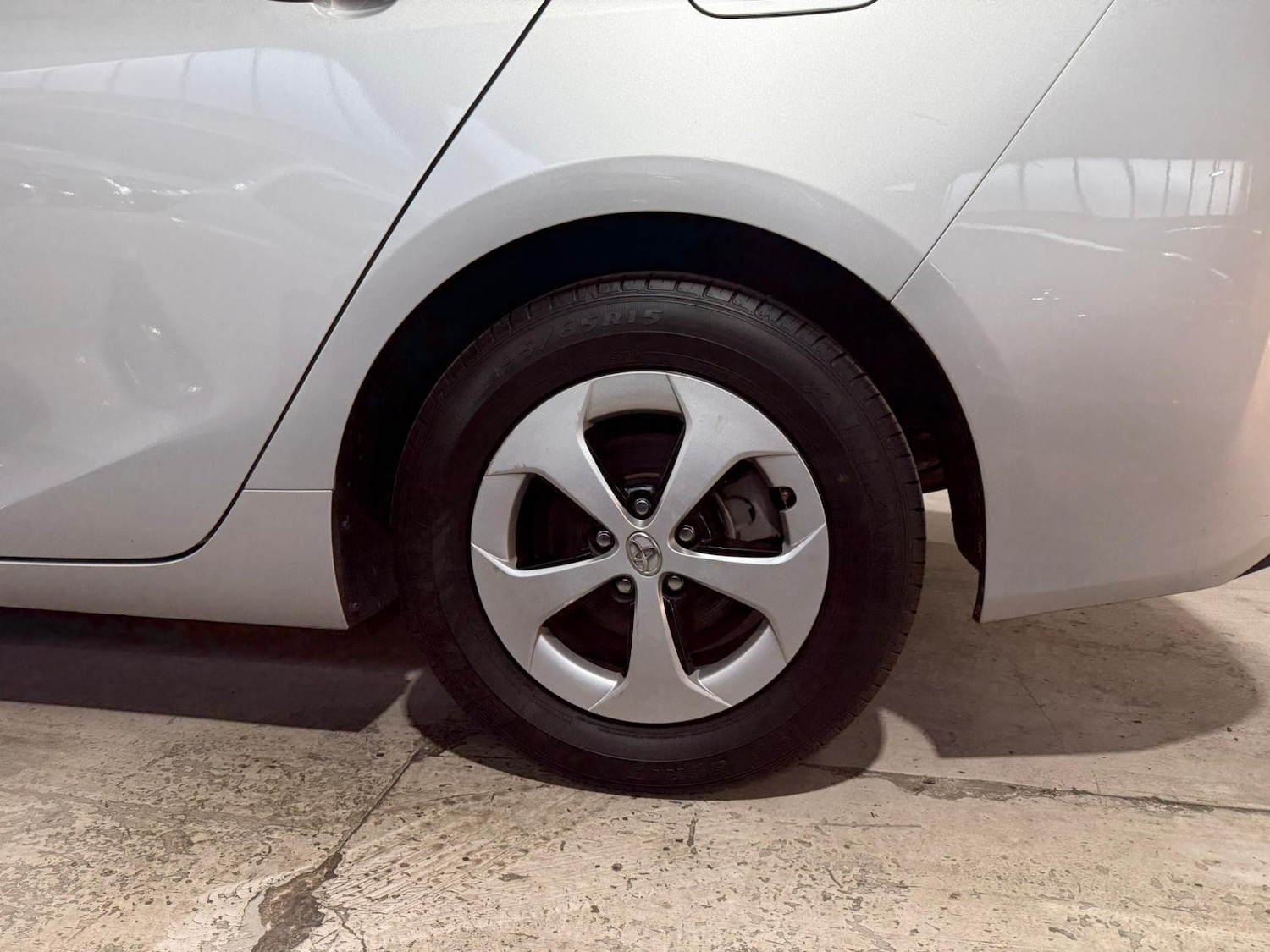 Used Toyota Prius for sale - 76704604: Photo 29