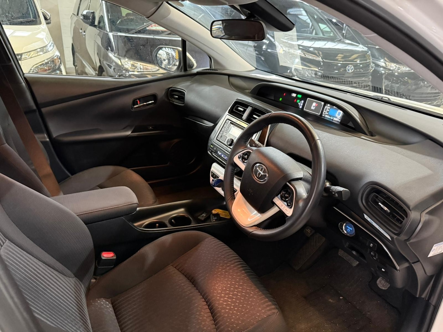 Used Toyota Prius 2026 for sale - 77608075: Photo 11