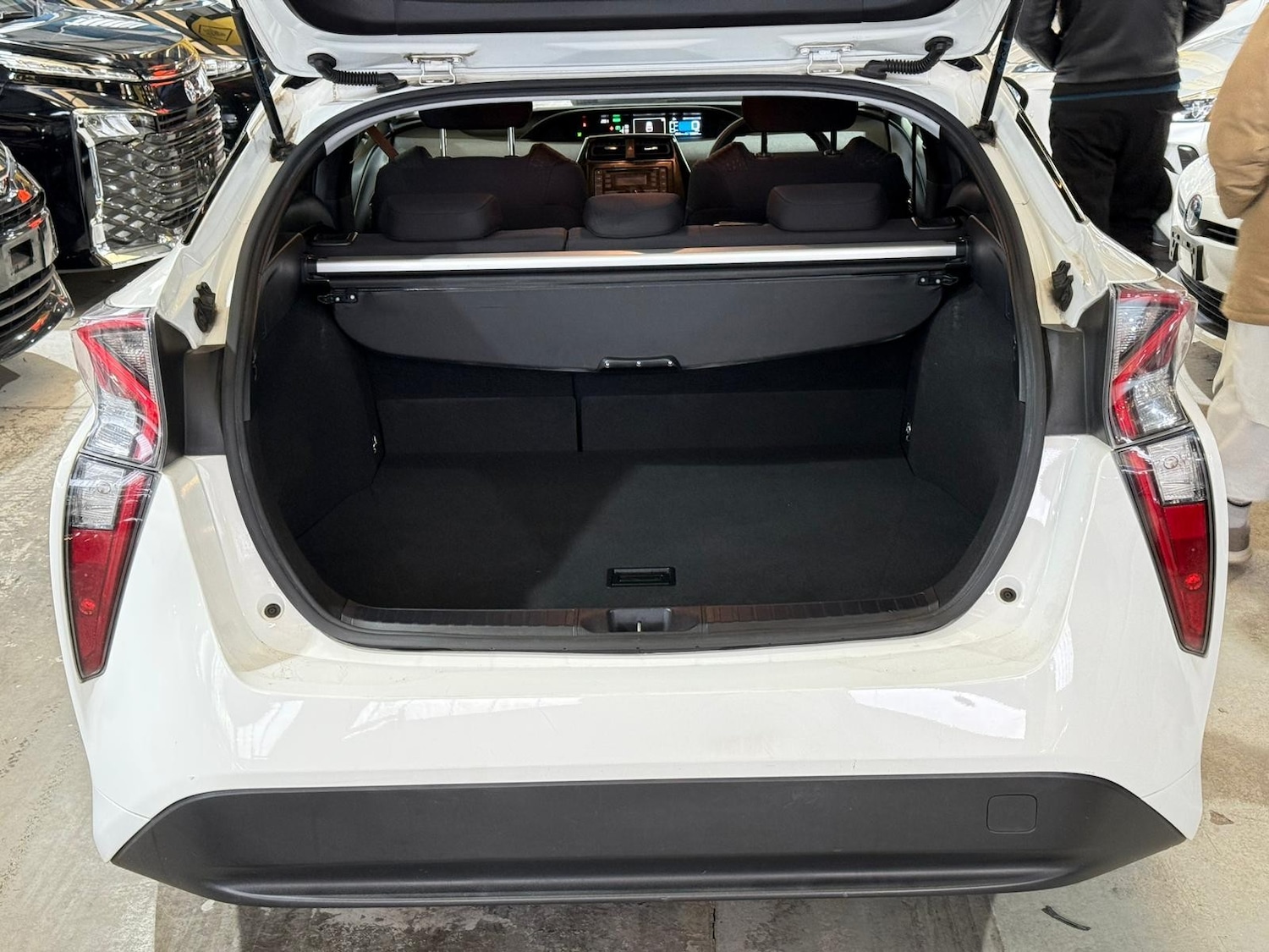 Used Toyota Prius 2026 for sale - 77608075: Photo 16