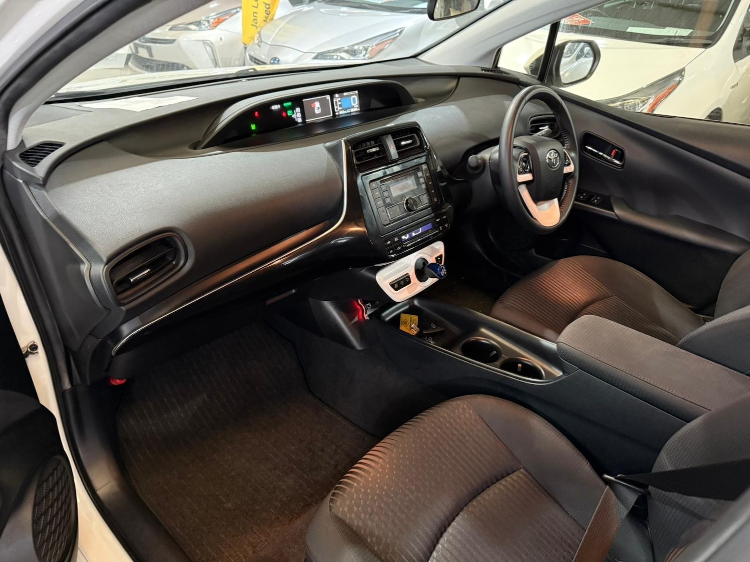 Used Toyota Prius 2026 for sale - 77608075: Photo 21