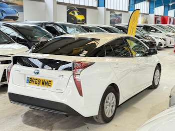 Used Toyota Prius 2019 for sale - 77608075: Photo