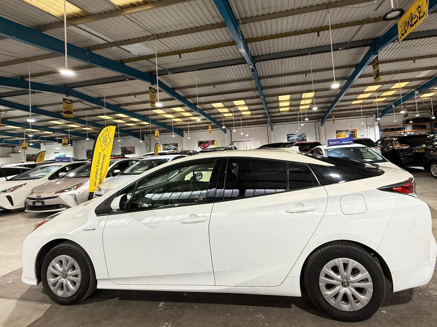 Used Toyota Prius 2026 for sale - 77608075: Photo 7