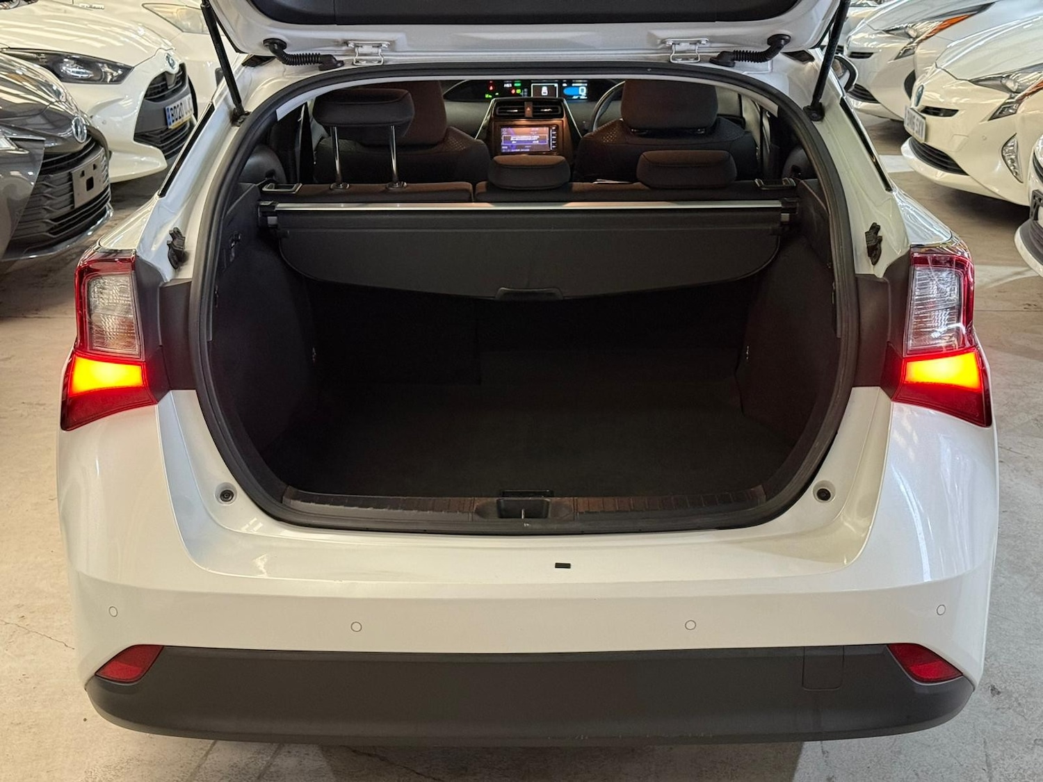 Used Toyota Prius for sale - 76985673: Photo 17