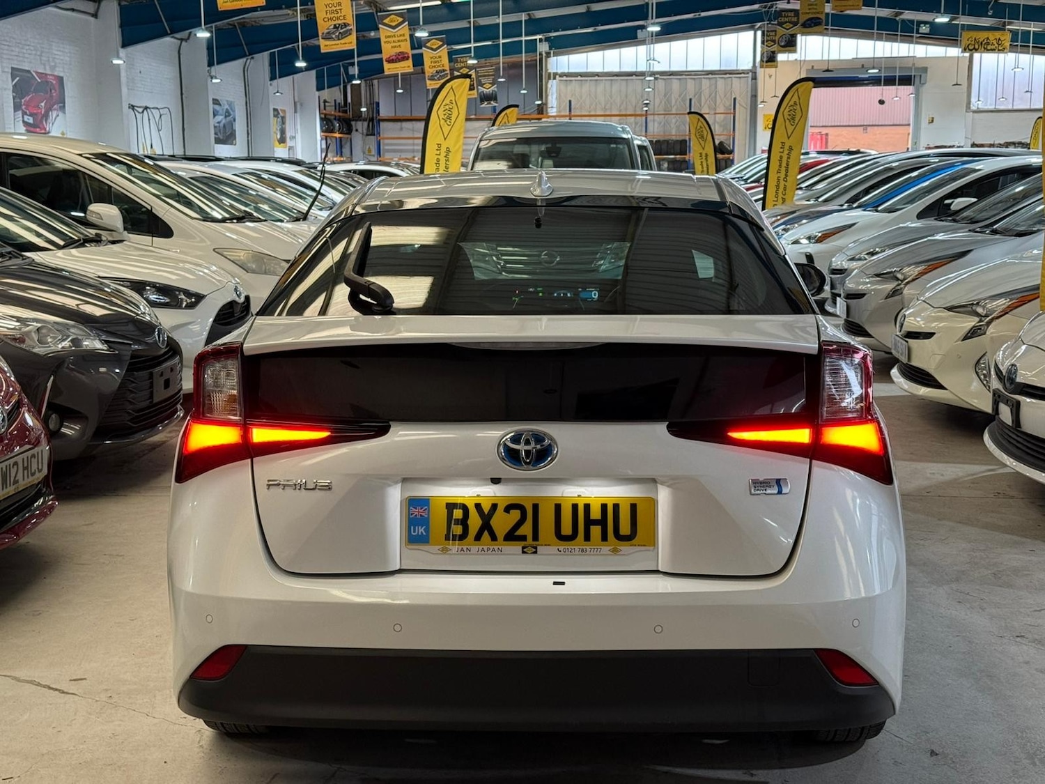 Used Toyota Prius for sale - 76985673: Photo 5