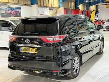 Used Toyota Estima 2018 for sale - 78431864: Photo