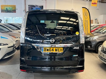 Used Nissan Serena 2014 for sale - 79535097: Photo