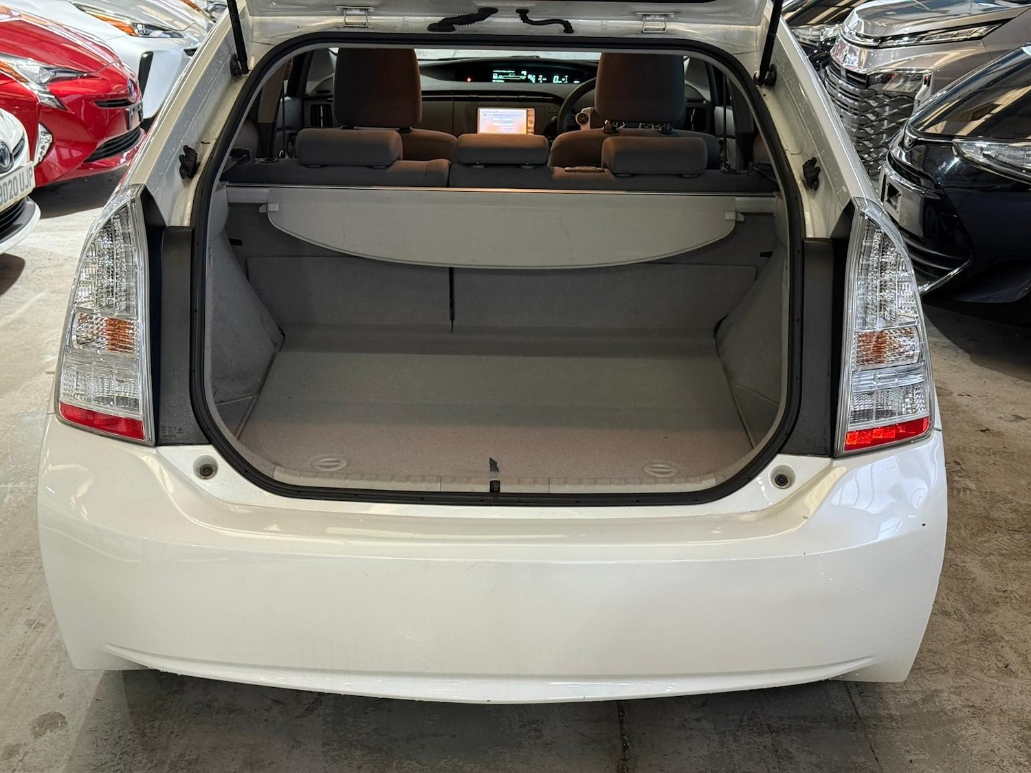 Used Toyota Prius 2026 for sale - 77327270: Photo 16