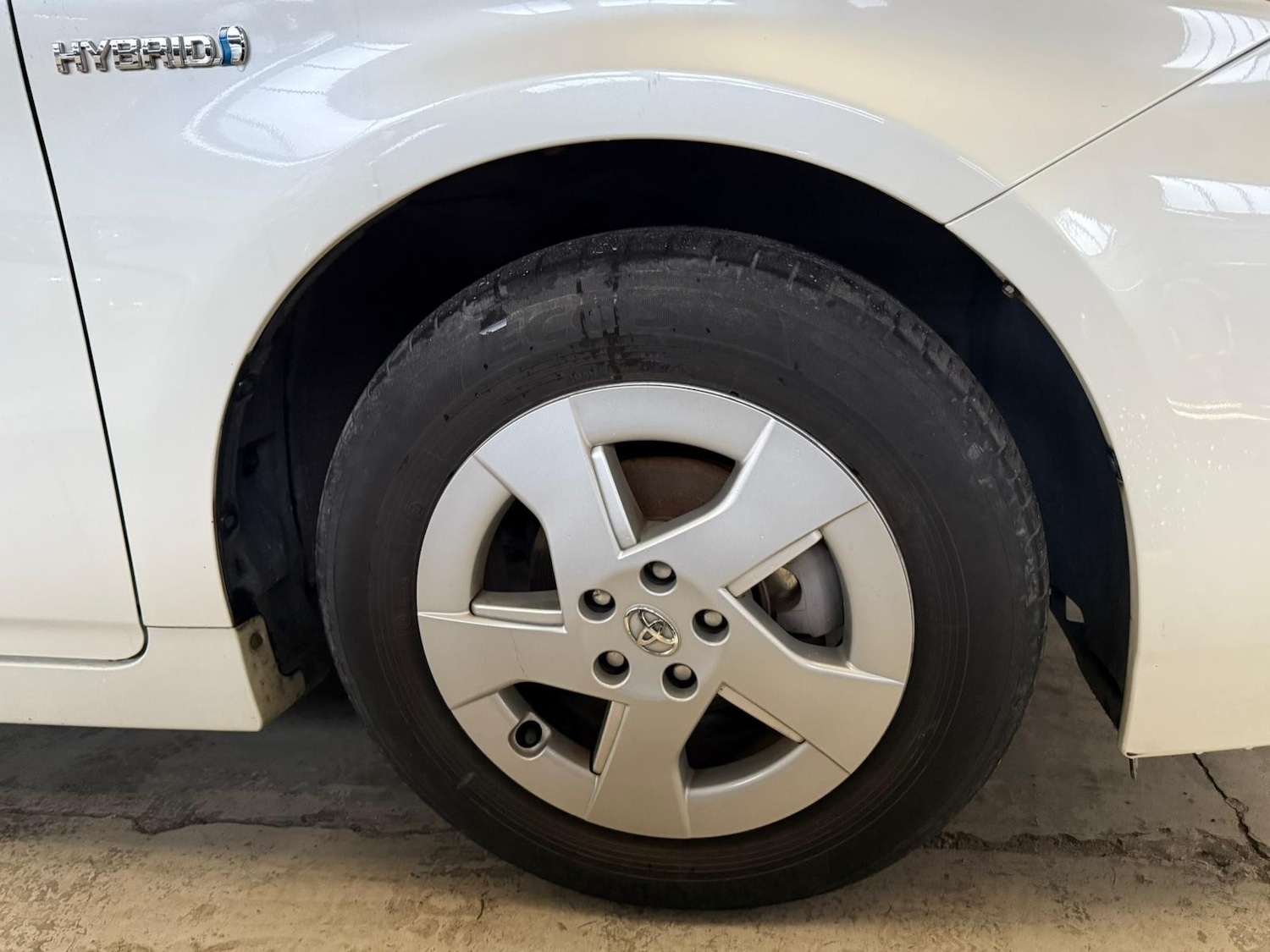 Used Toyota Prius 2026 for sale - 77327270: Photo 24