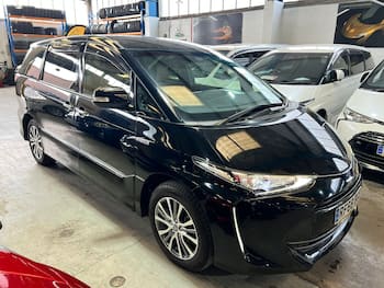 Used Toyota Estima 2018 for sale - 79747369: Photo