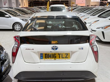 Used Toyota Prius 2016 for sale - 79035321: Photo