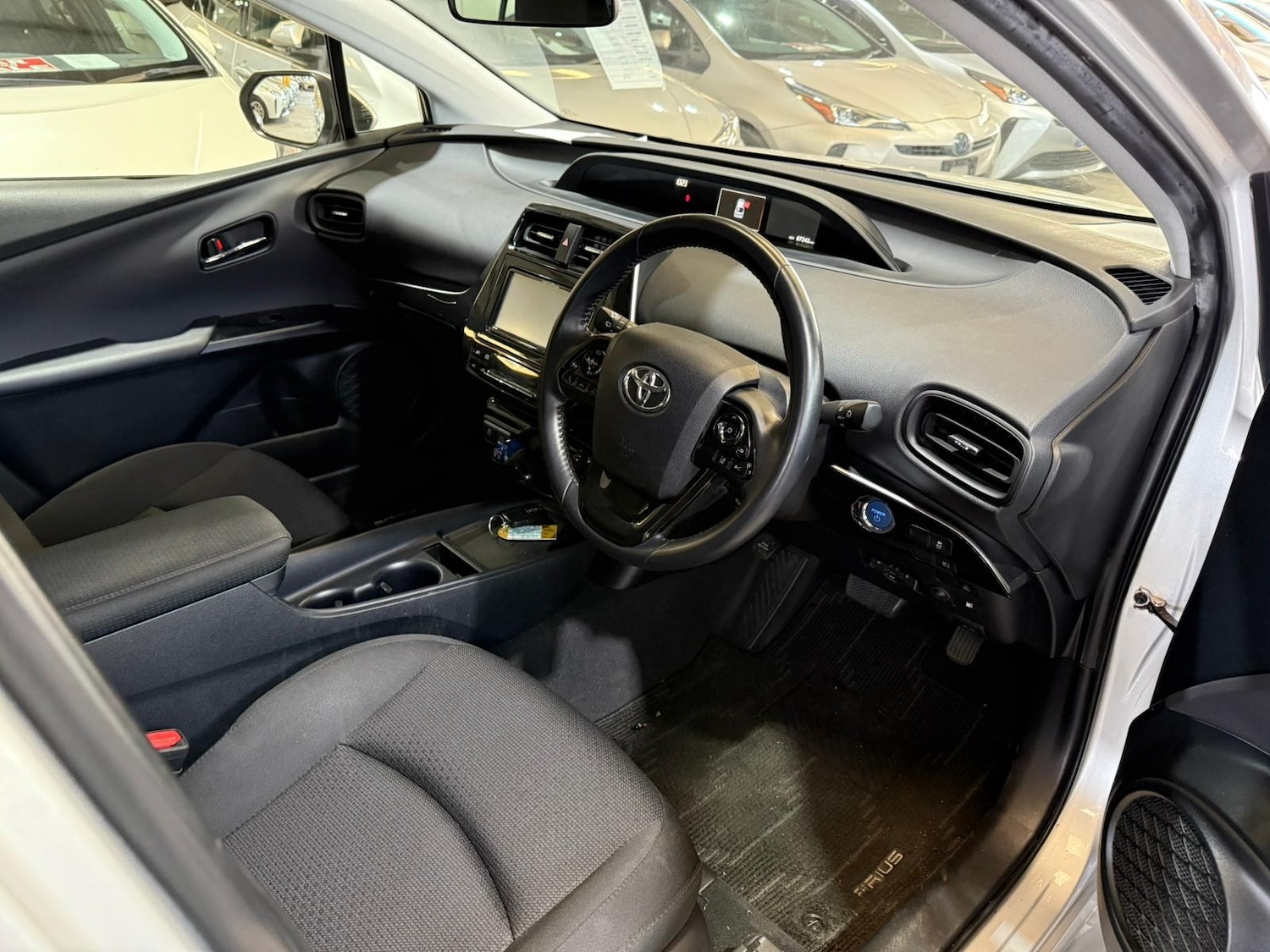 Used Toyota Prius 2025 for sale - 76711963: Photo 12