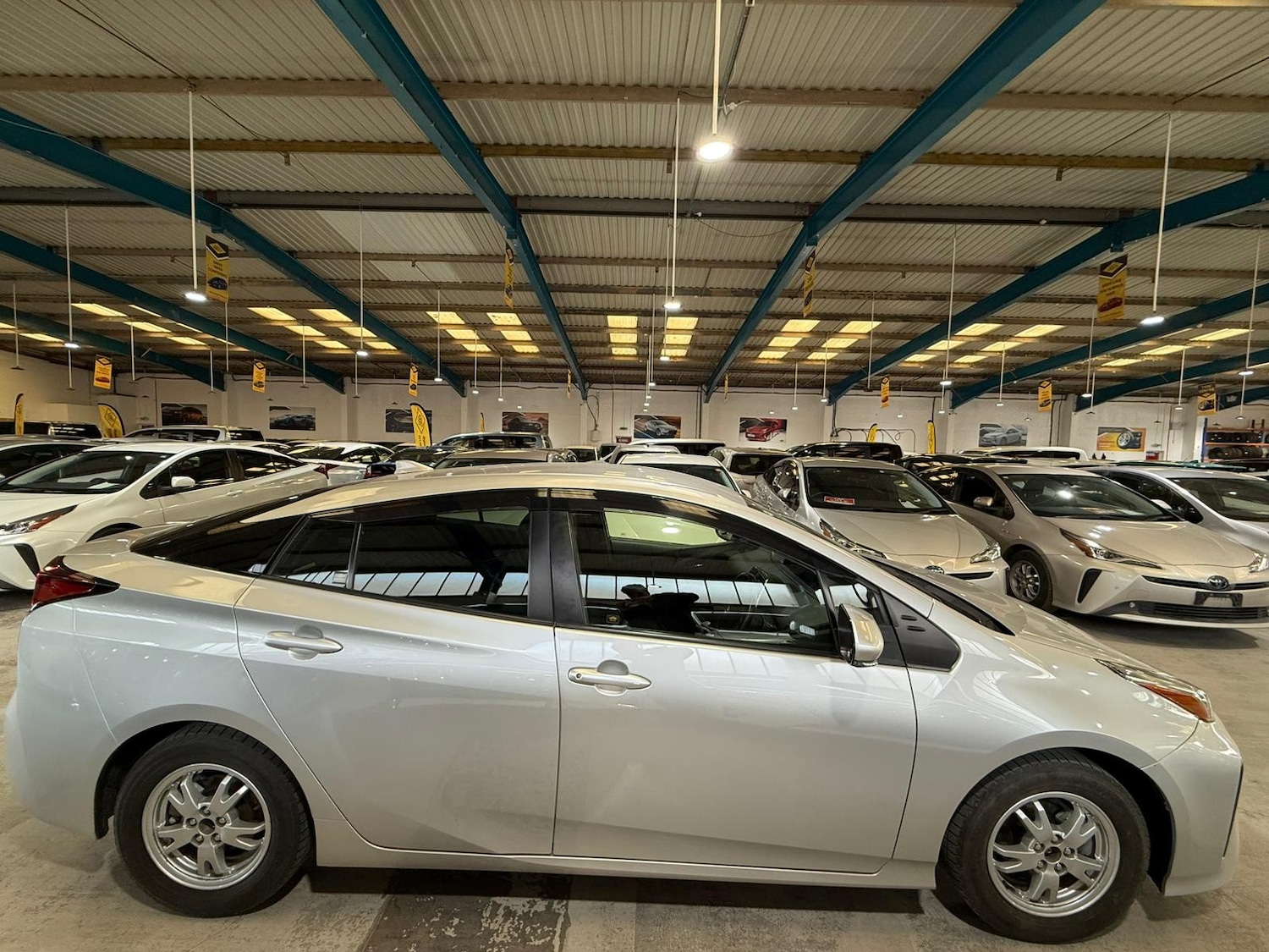 Used Toyota Prius 2025 for sale - 76711963: Photo 3