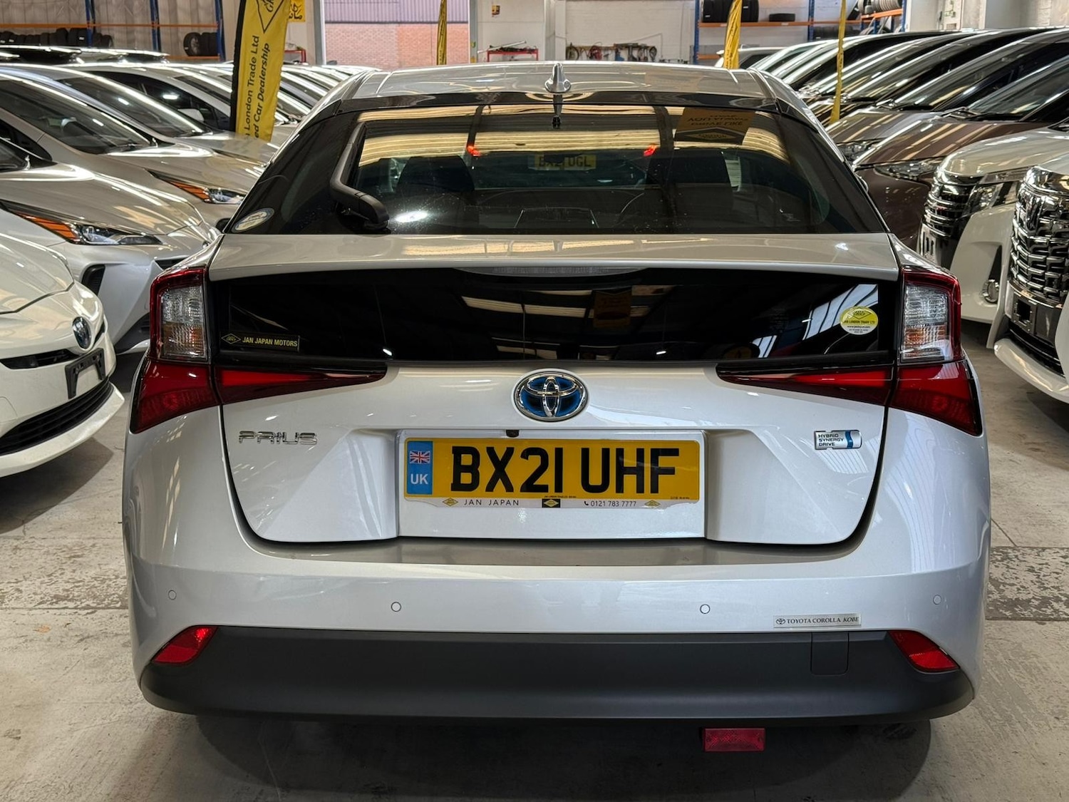 Used Toyota Prius 2025 for sale - 76711963: Photo 5