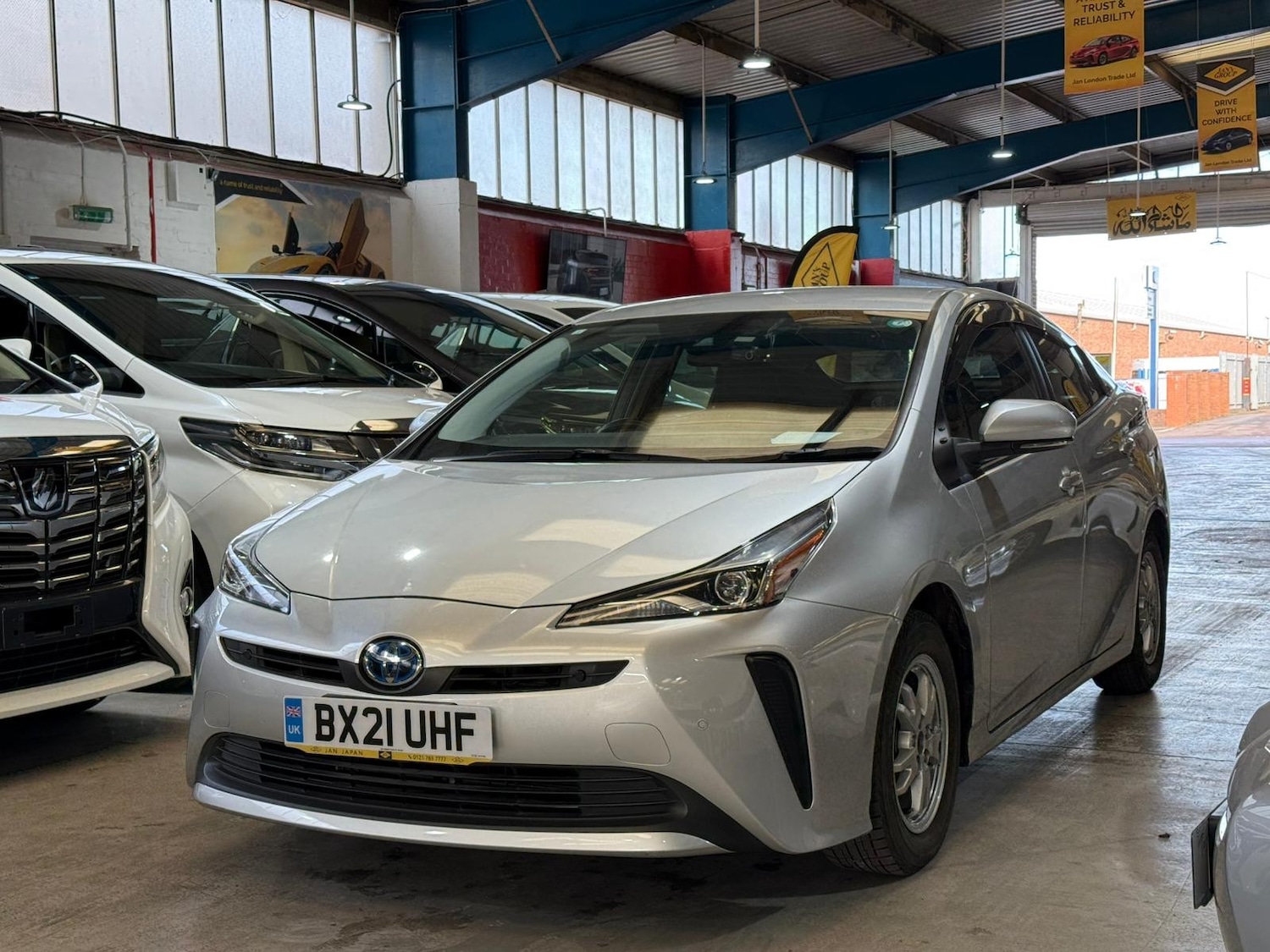 Used Toyota Prius 2025 for sale - 76711963: Photo 8
