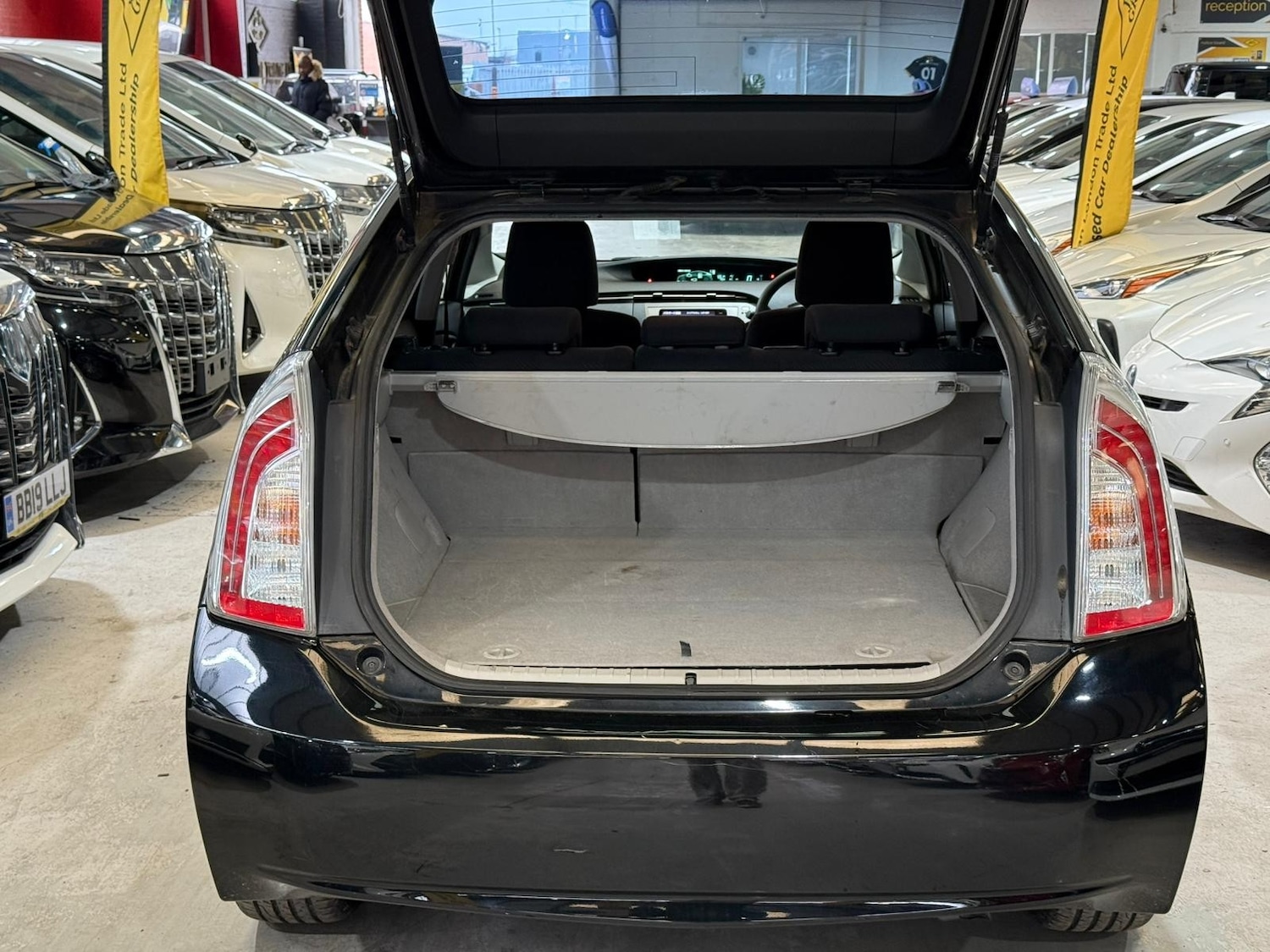 Used Toyota Prius 2026 for sale - 77603806: Photo 16