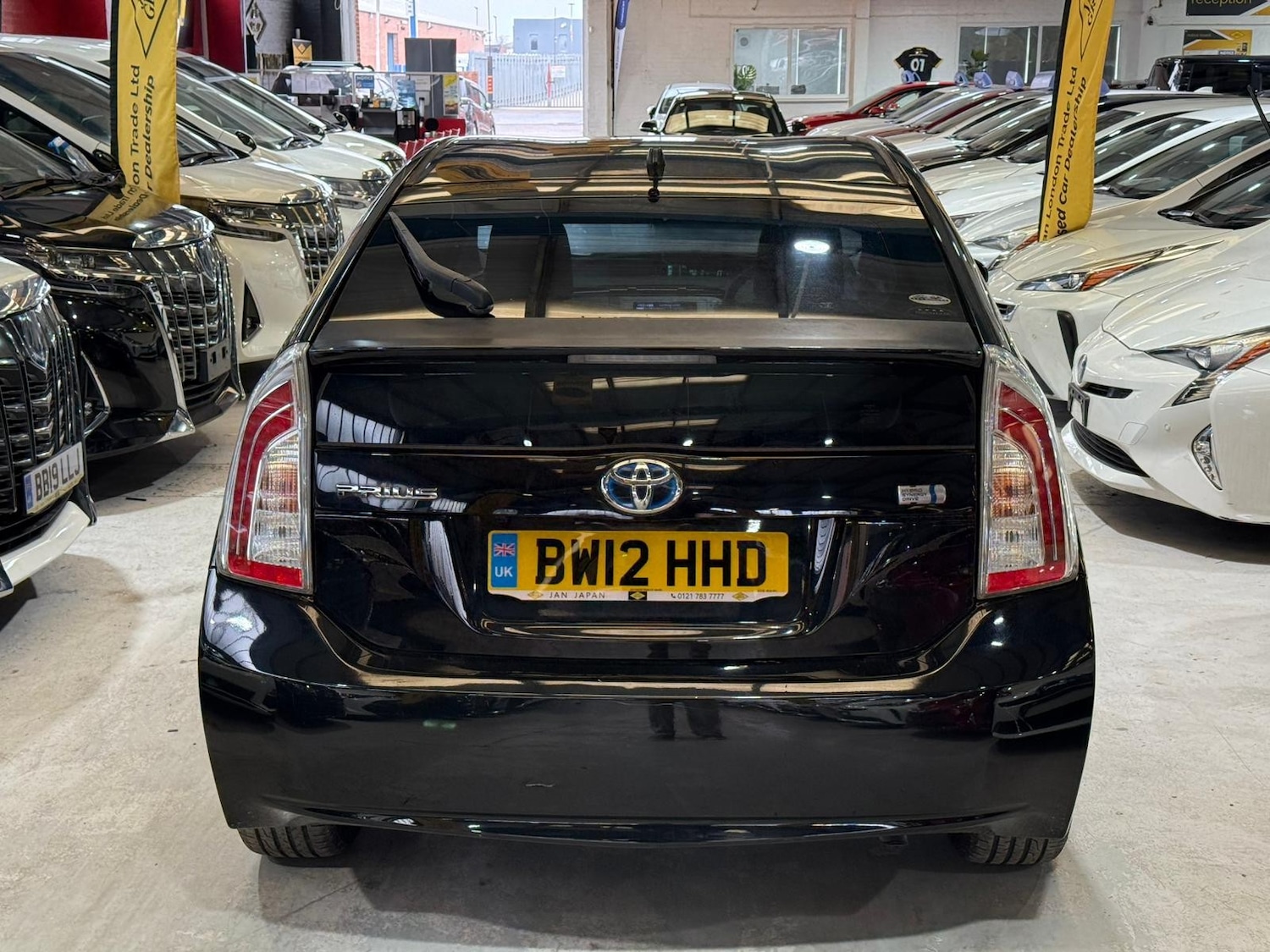 Used Toyota Prius 2026 for sale - 77603806: Photo 4
