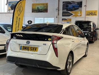 Used Toyota Prius 2016 for sale - 76972946: Photo