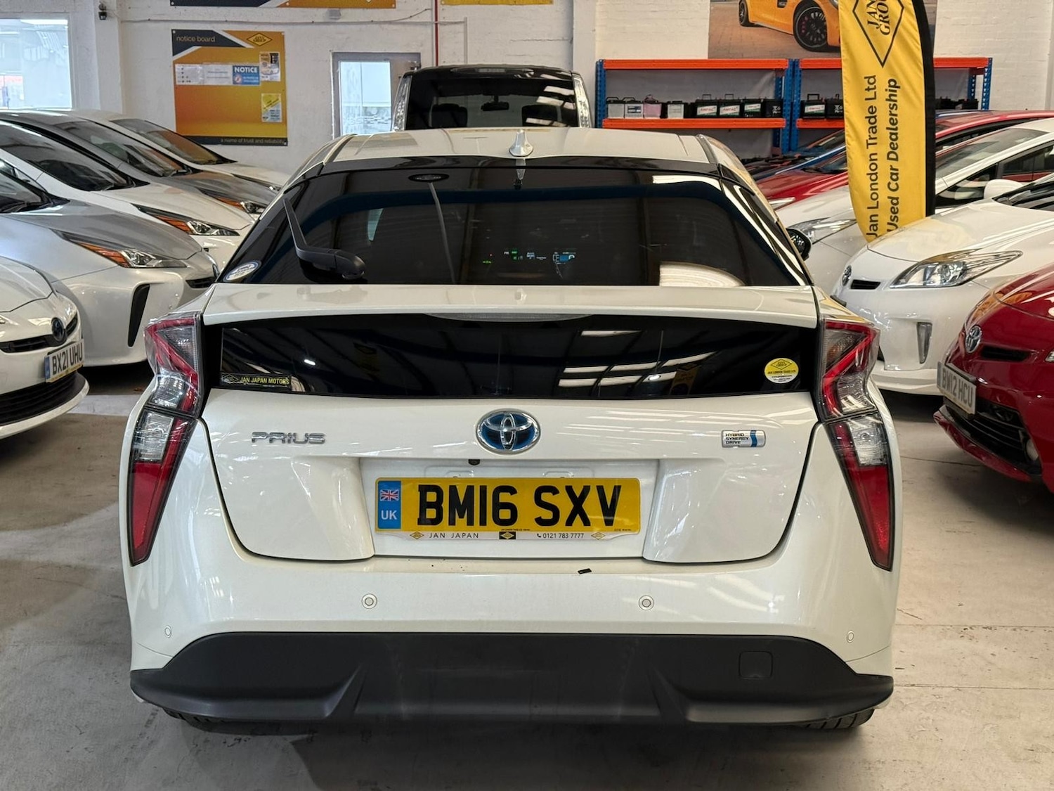 Used Toyota Prius for sale - 76972946: Photo 5