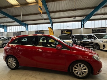 Used Mercedes-Benz B-Class 2014 for sale - 75639212: Photo