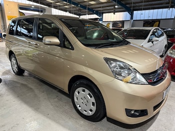 Used Toyota Isis 2013 for sale - 75613651: Photo