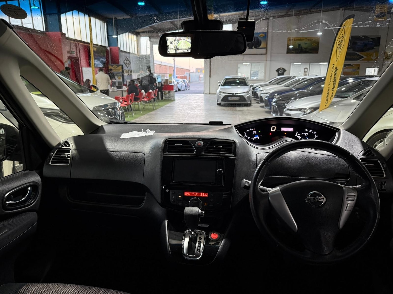 Used Nissan Serena 2025 for sale - 77052702: Photo 12