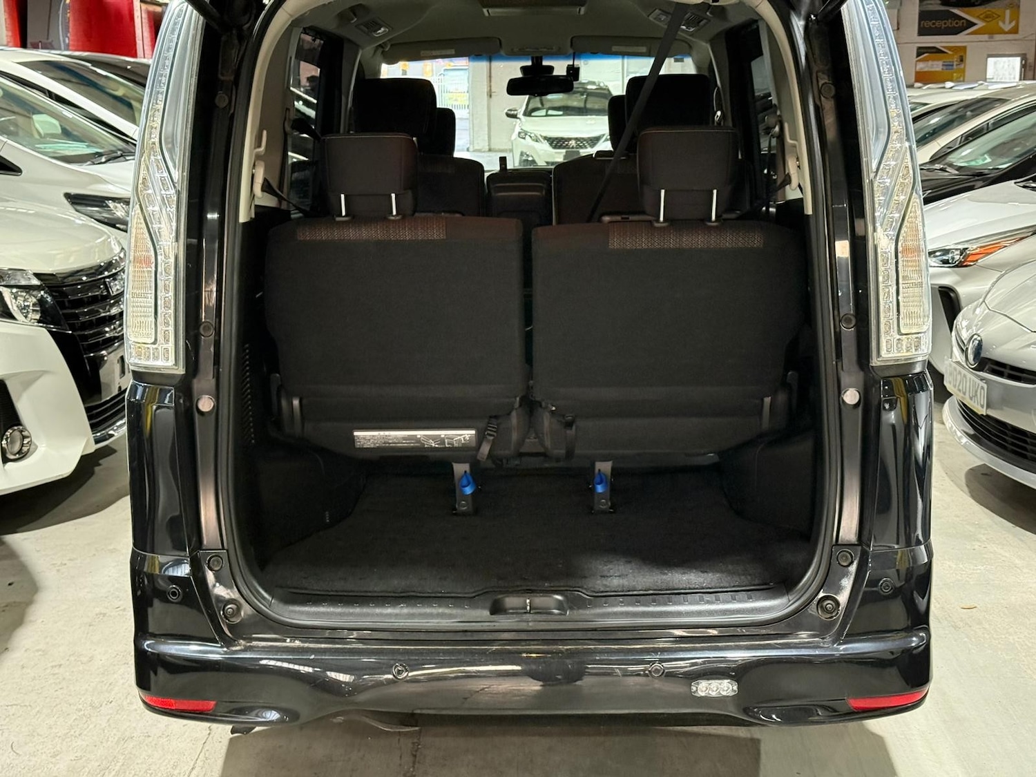 Used Nissan Serena 2025 for sale - 77052702: Photo 16