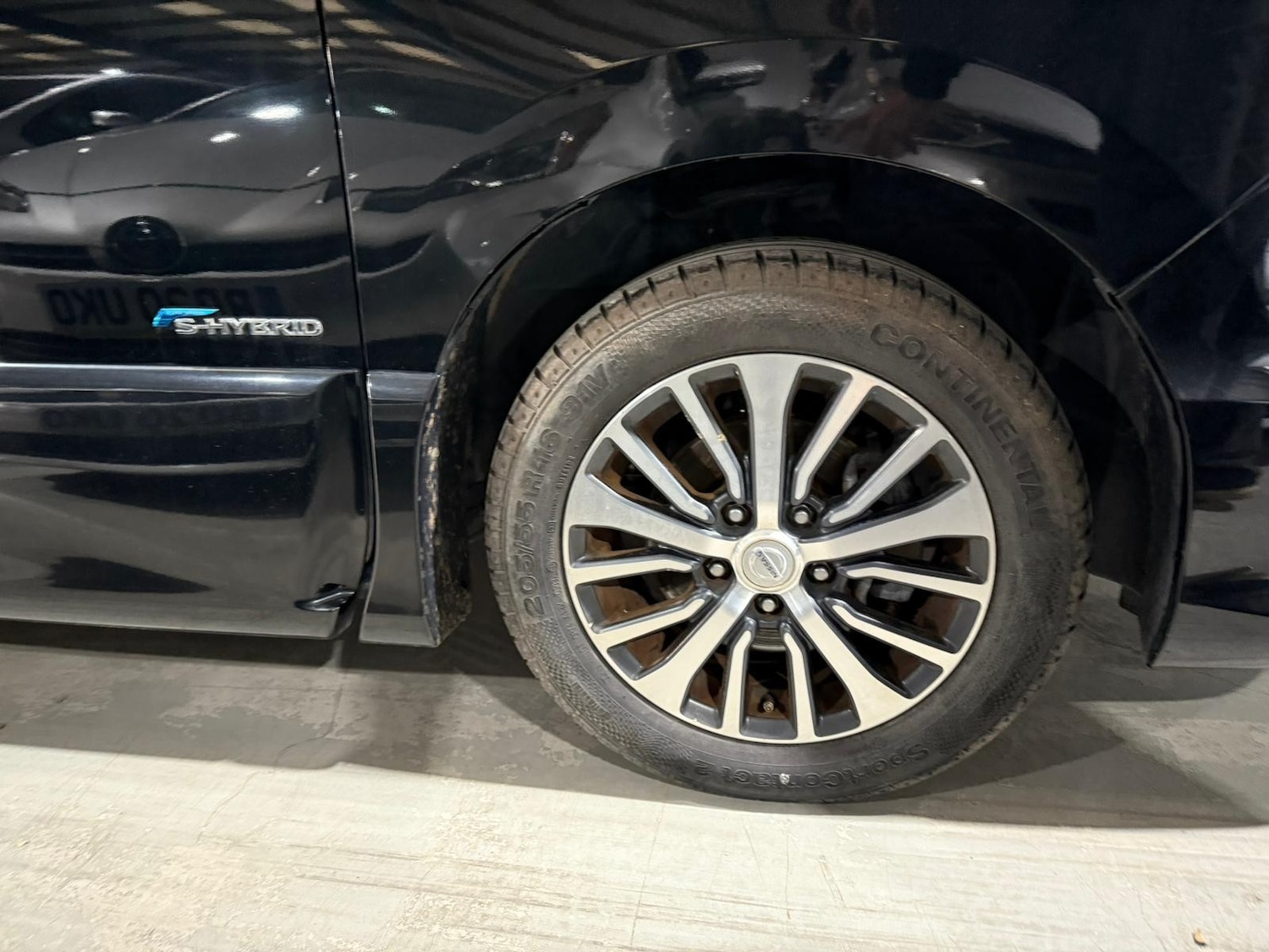 Used Nissan Serena 2025 for sale - 77052702: Photo 25