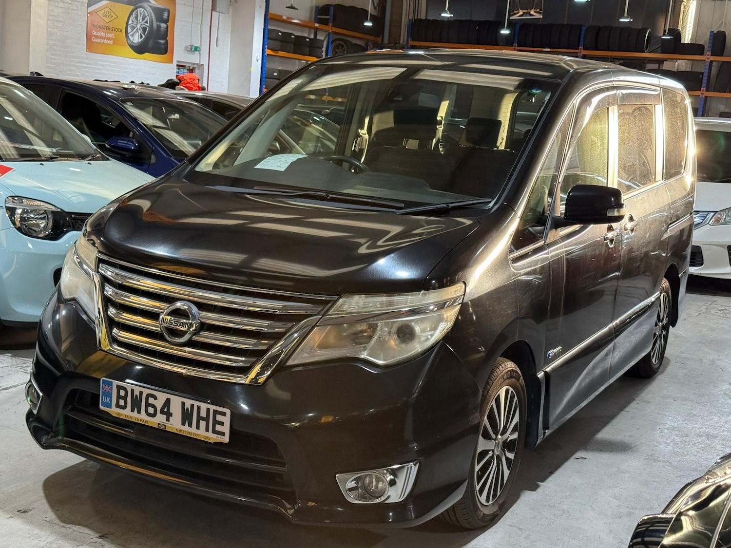 Used Nissan Serena for sale - 77654063: Photo 8