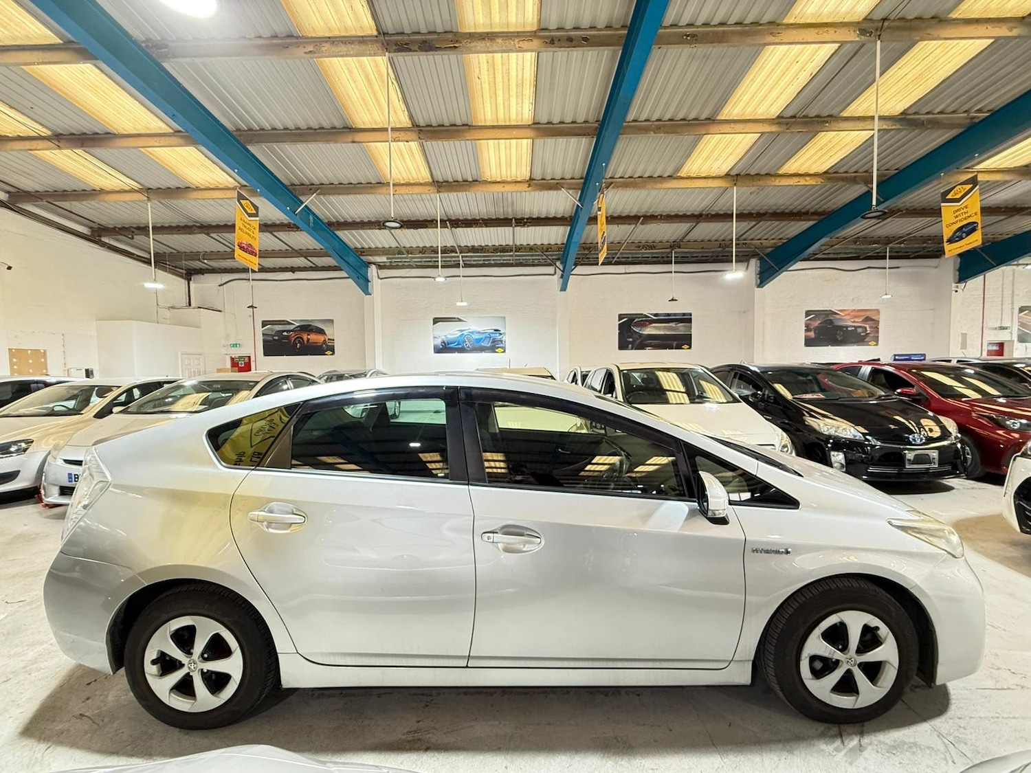 Used Toyota Prius 2026 for sale - 77665968: Photo 2