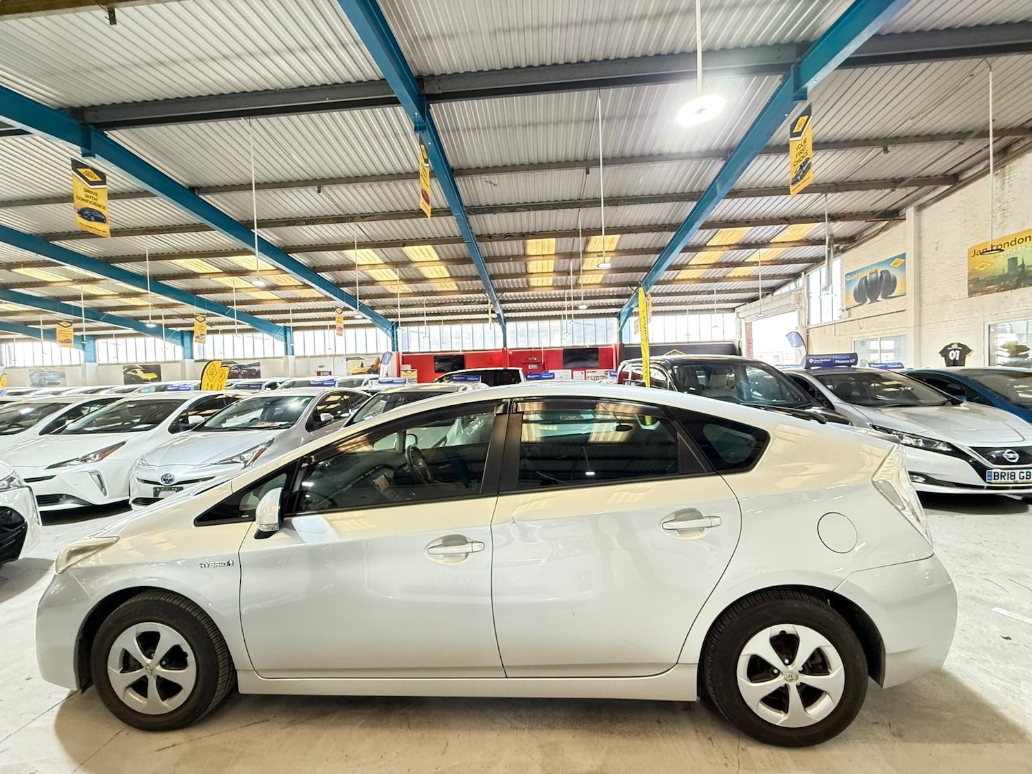 Used Toyota Prius 2026 for sale - 77665968: Photo 7