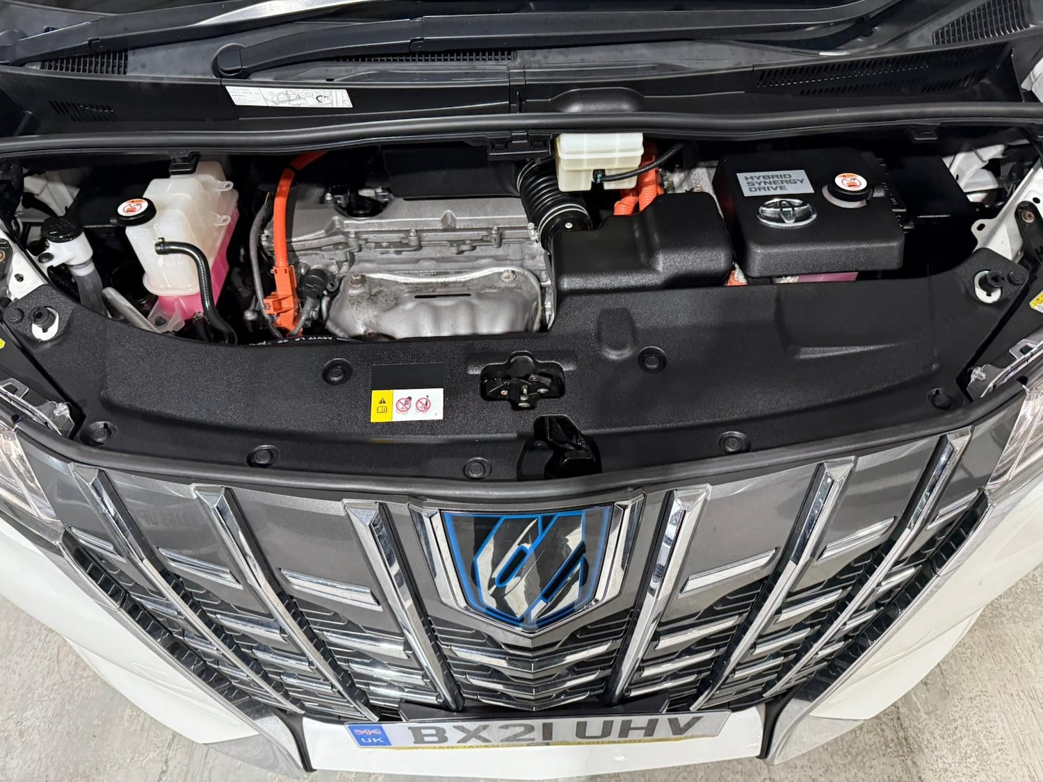 Used Toyota Alphard for sale - 76978004: Photo 27