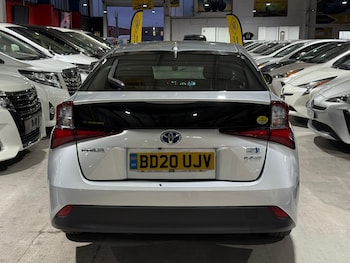 Used Toyota Prius 2020 for sale - 76819691: Photo