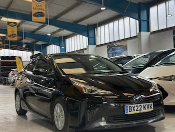 Used Toyota Prius 2022 for sale - 76505068: Photo