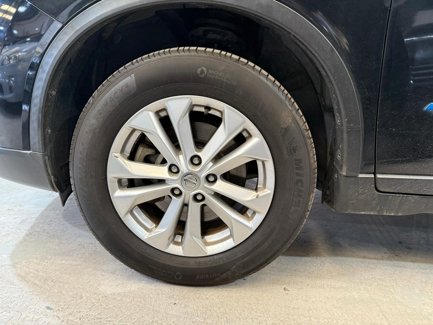 Used Nissan X-Trail for sale - 76896407: Photo 27