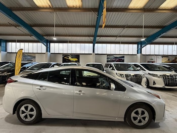 Used Toyota Prius 2020 for sale - 76711960: Photo