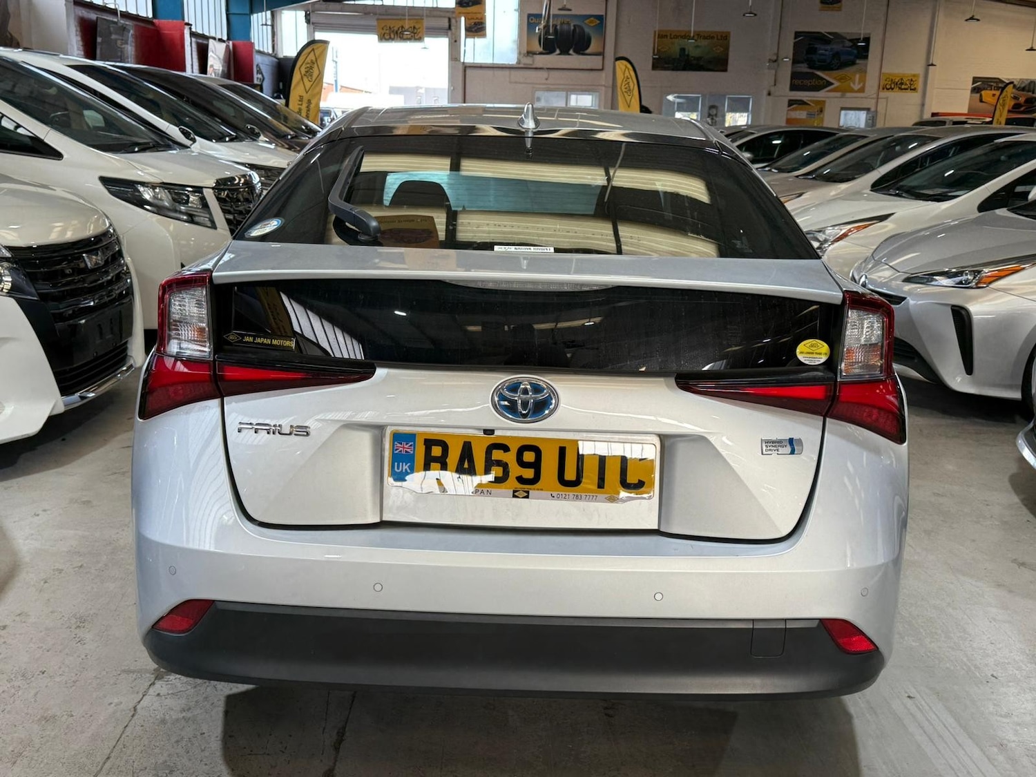 Used Toyota Prius for sale - 76711960: Photo 5