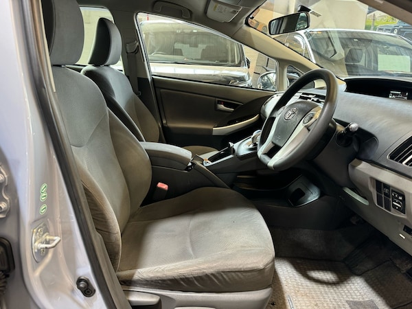 Used Toyota Prius 2025 for sale - 74138952: Photo 12